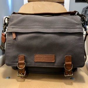 Kelly Moore Kate 2.0 Messenger Bag (or Camera Bag)